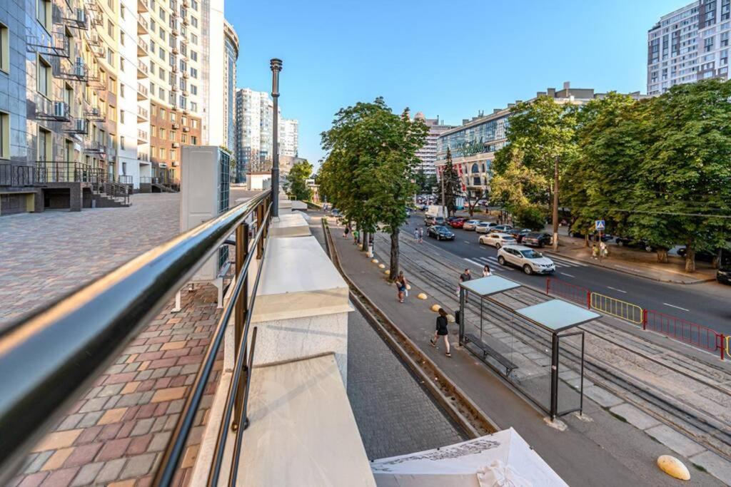 Комфортные Апартаменты 36 Жемчужина Odesa Exterior photo